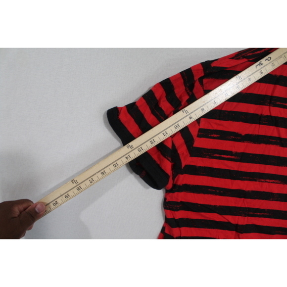 Converse All Stars Men Tee Shirt Red Black Striped Size Large - Picture 7 of 8